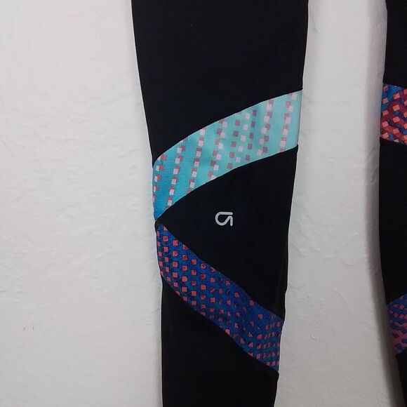 GapFit Gfast Athletic Leggings XS Black Yoga Pant Compression Mid Rise Ankle - Picture 7 of 8